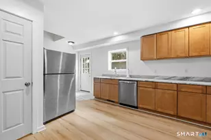 47 Woodland St, Meriden, CT 06451 - Photo 9