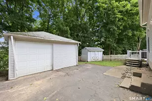 47 Woodland St, Meriden, CT 06451 - Photo 31