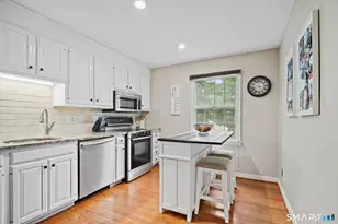 135 S Mill Dr, Glastonbury, CT 06073 - Photo 15