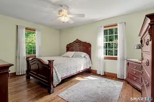 60 Rowledge Pond Rd, Monroe, CT 06468 - Photo 21