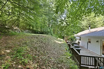 8 Old Bridge Road West, New Fairfield, CT 06812 - Photo 29