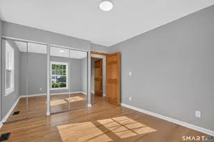 105 Bear Paw Rd, Bridgeport, CT 06606 - Photo 19