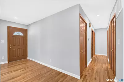 105 Bear Paw Road, Bridgeport, CT 06606 - Photo 23
