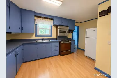 128 Woodland Street, Windsor, CT 06095 - Photo 5