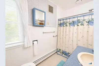 128 Woodland Street, Windsor, CT 06095 - Photo 7