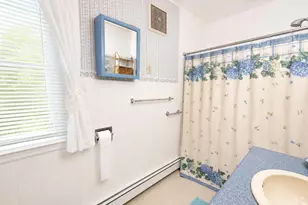 128 Woodland St, Windsor, CT 06095 - Photo 7