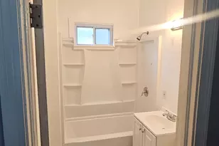 142-144 Adams St, Hartford, CT 06112 - Photo 5