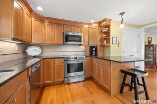 301 Wiese Rd, Cheshire, CT 06410 - Photo 11