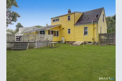 142 Travis Drive, Bridgeport, CT 06606 - Photo 31