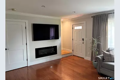 80 Lawn Avenue #13, Stamford, CT 06902 - Photo 3