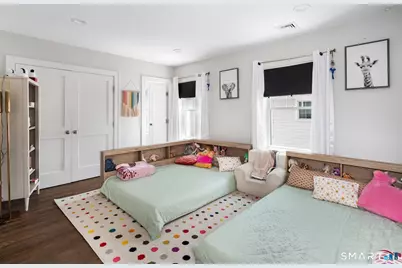 994 Shippan Avenue #B, Stamford, CT 06902 - Photo 11
