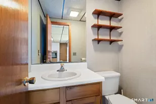 24 Crestdale Dr, Danbury, CT 06811 - Photo 21