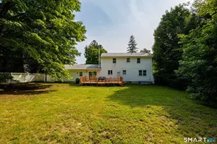 44 W District Rd, Farmington, CT 06085 - Photo 27