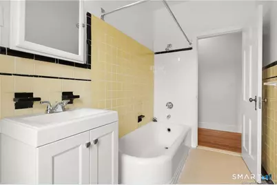 684 Farmington Avenue #B6, West Hartford, CT 06119 - Photo 25