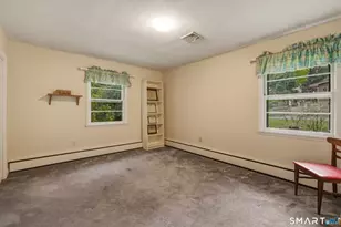 12 Mountain Farms Rd, West Hartford, CT 06117 - Photo 19