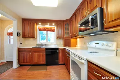 1210 Trout Brook Drive, West Hartford, CT 06119 - Photo 13