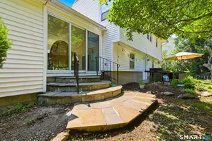 110 Ruby Ln, Stratford, CT 06614 - Photo 35