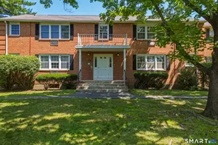 9 Grandview Dr, Farmington, CT 06032 - Photo 1