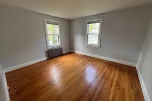 7 Babcock St, Stonington, CT 06379 - Photo 13