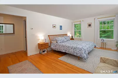 128 Knollwood Drive, Ridgefield, CT 06877 - Photo 9
