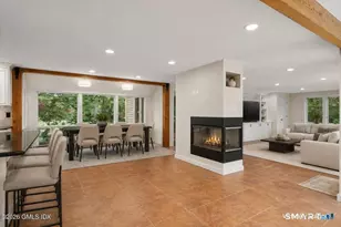 2 Choctaw Ln, Greenwich, CT 06831 - Photo 7