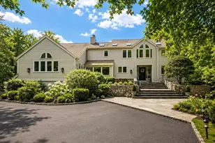 2 Choctaw Ln, Greenwich, CT 06831 - Photo 1