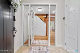 2 Choctaw Ln, Greenwich, CT 06831 - Photo 3