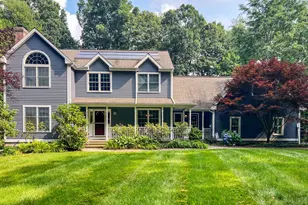 33 Tanglewood Dr, Colchester, CT 06415 - Photo 1