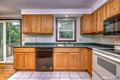 232 Anns Farm Road, Hamden, CT 06518 - Photo 13
