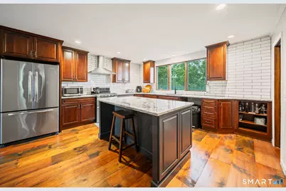 33 Skyline Drive, Sherman, CT 06784 - Photo 9