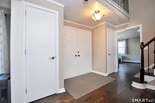 23 Kingsbridge, Avon, CT 06001 - Photo 5