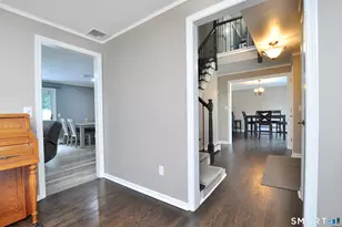 23 Kingsbridge, Avon, CT 06001 - Photo 7