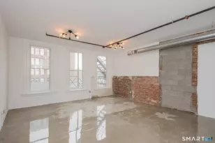 289 Asylum St, Hartford, CT 06103 - Photo 1