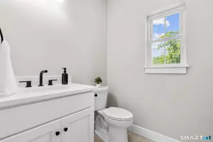 61 West St, Middletown, CT 06457 - Photo 21