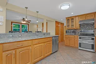 18 Hillside Dr, Ellington, CT 06029 - Photo 17