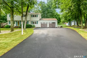 18 Hillside Dr, Ellington, CT 06029 - Photo 3