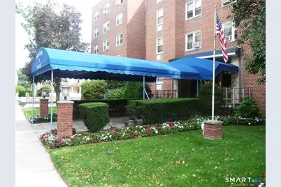 39 Glenbrook Road #2R, Stamford, CT 06902 - Photo 1