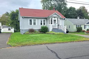 40 Englewood Ave, Bloomfield, CT 06002 - Photo 1