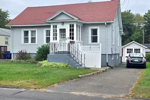 40 Englewood Ave, Bloomfield, CT 06002 - Photo 3