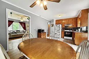 209 Union City Rd, Naugatuck, CT 06770 - Photo 7