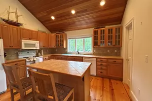 19 Robin Hill Ln, Salisbury, CT 06039 - Photo 3