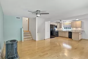 120 Giants Neck Rd, East Lyme, CT 06357 - Photo 21