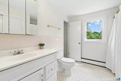 20 Lincoln Drive, New Canaan, CT 06840 - Photo 23