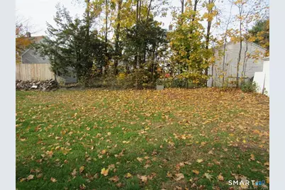 36 Rochford Avenue, Hamden, CT 06514 - Photo 29