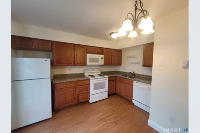 35 Aspetuck Village #36, New Milford, CT 06776 - Photo 3