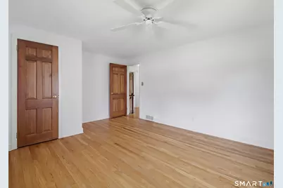 2409 Albany Avenue, West Hartford, CT 06117 - Photo 21