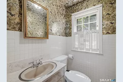 2409 Albany Avenue, West Hartford, CT 06117 - Photo 15