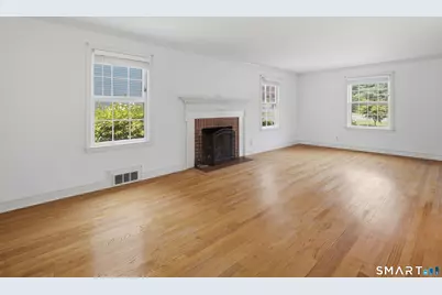 2409 Albany Avenue, West Hartford, CT 06117 - Photo 7