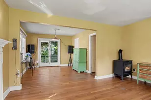 555 Lakeside Dr, Bridgeport, CT 06606 - Photo 5