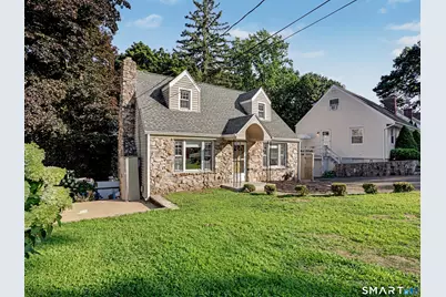 555 Lakeside Drive, Bridgeport, CT 06606 - Photo 1